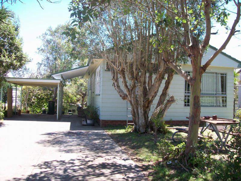 6 Redhead Street, Redhead, NSW 2290