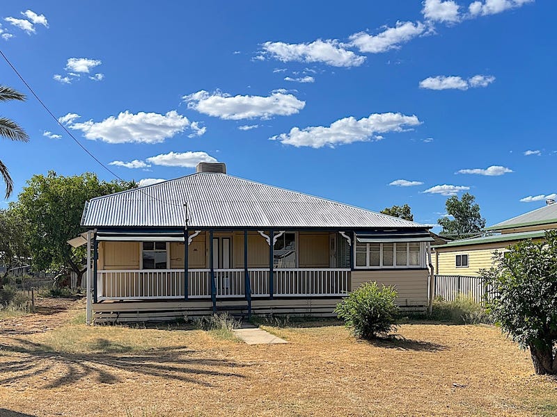 33 William Street, Roma, Qld 4455 Property Details