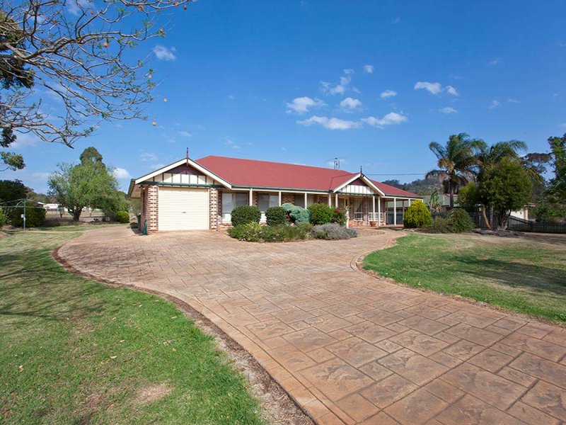 16 Harvey Road, Glenvale, Qld 4350 Property Details