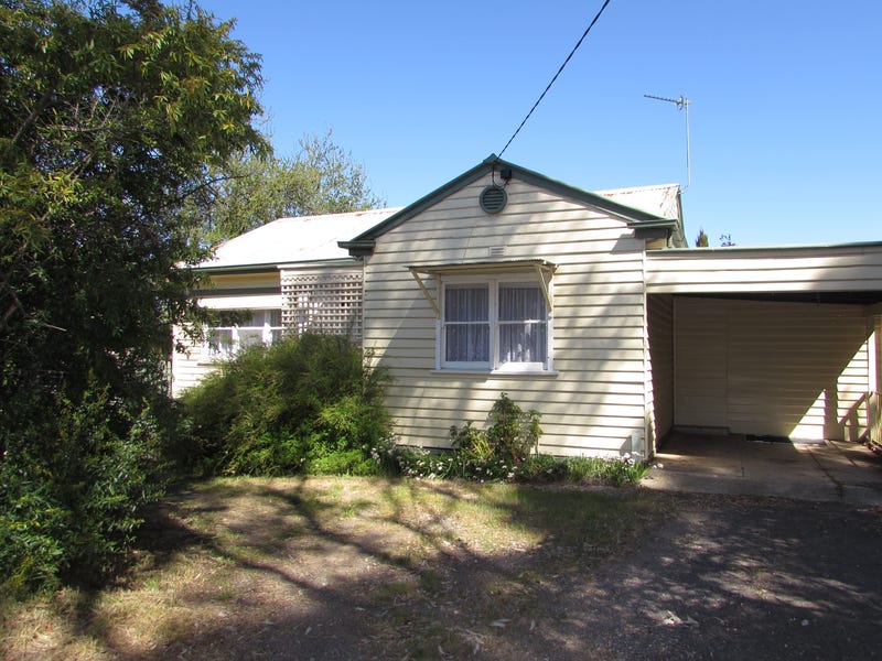 7 Maldon Road, Castlemaine, VIC 3450