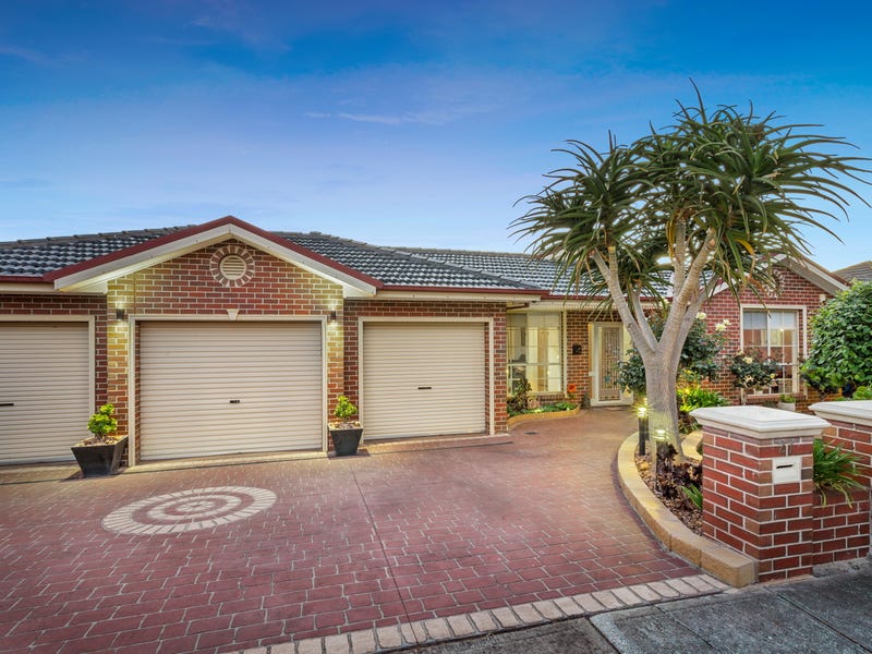 27 Hillcrest Drive, Hillside, VIC 3037