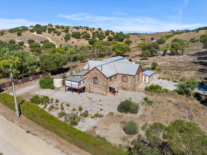 140 Chapel Street, Burra, SA 5417 House for Sale