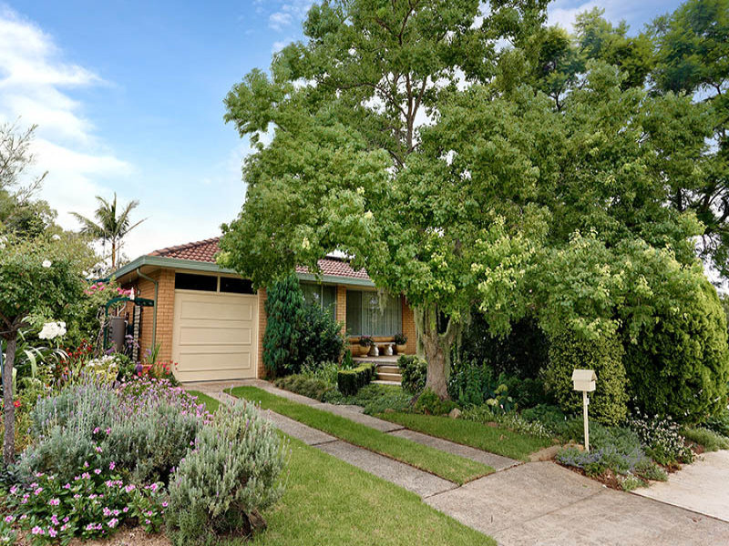 19 Huxley Drive, Winston Hills, NSW 2153