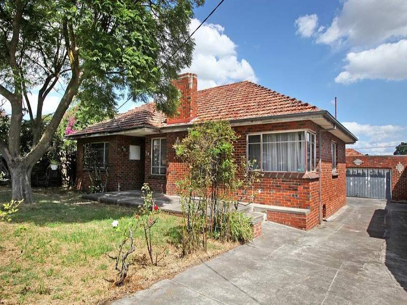 30 Higgins Road, Bentleigh, VIC 3204
