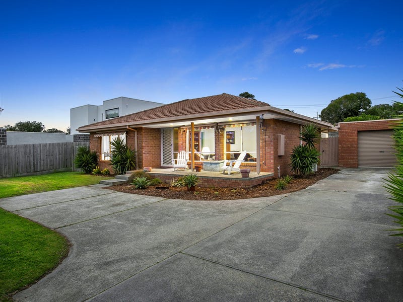 2/135 Boneo Road, Rosebud, Vic 3939 Property Details