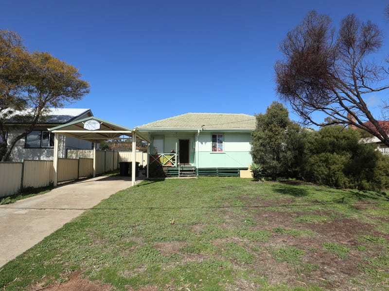 94 Bannister Street, Narrogin, WA 6312 Property Details
