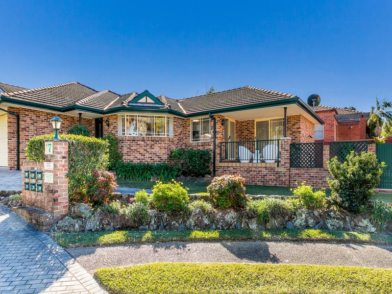 Villas for Sale in Caringbah South, NSW 2229