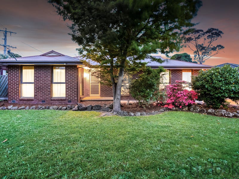 48 Lancaster Road, Mooroolbark, Vic 3138 Property Details