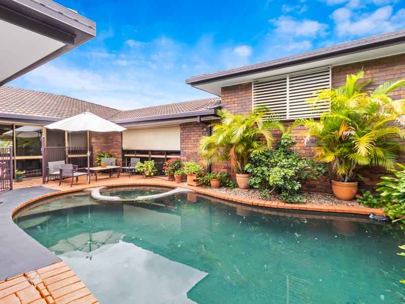 12 Marston Avenue, Indooroopilly, Qld 4068 Property Details