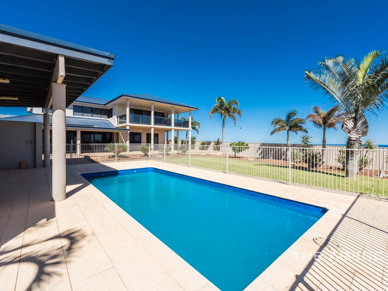 12 Mariner Crescent, Kalbarri, WA 6536 House for Sale