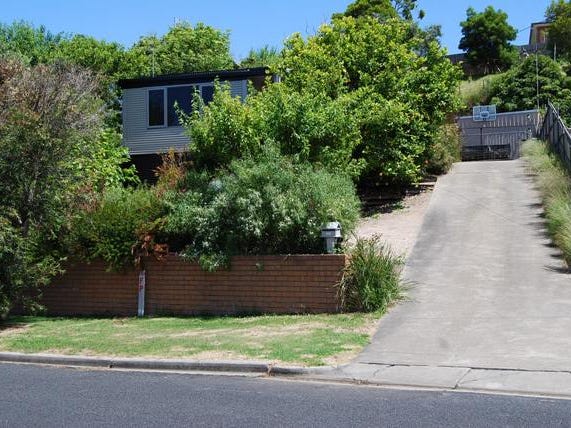8 Dargo Street, Lakes Entrance, VIC 3909 - realestate.com.au