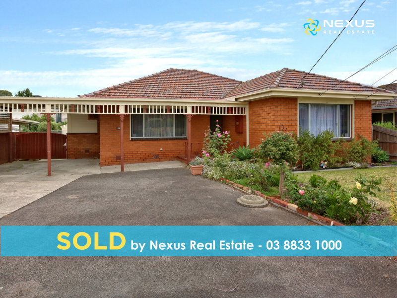 53 Locharn Crescent, Keysborough, Vic 3173 Property Details