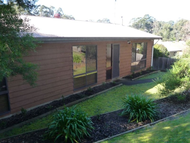 24 Calway Street, Drouin, VIC 3818