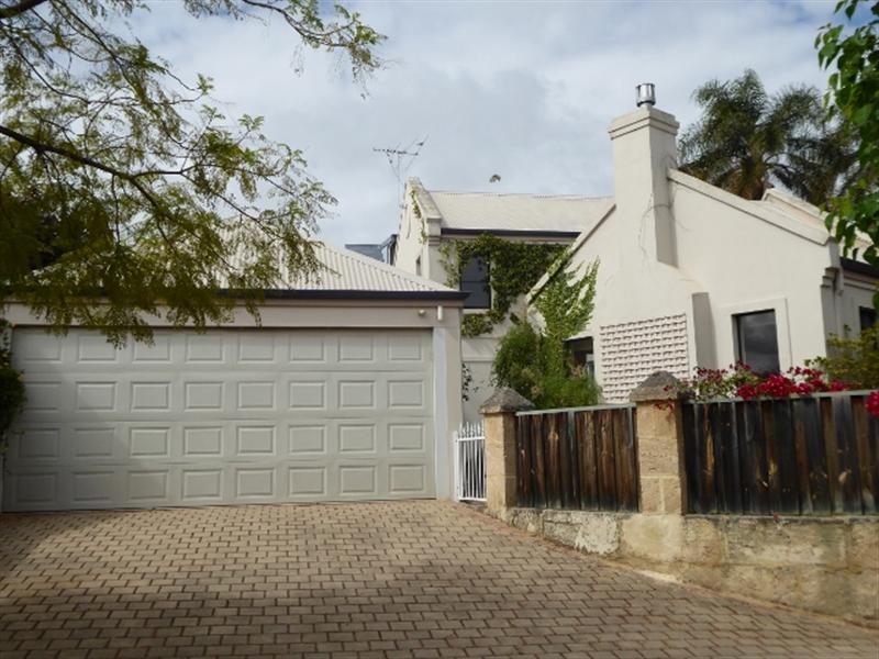 4/54 Swan Road, Attadale, WA 6156