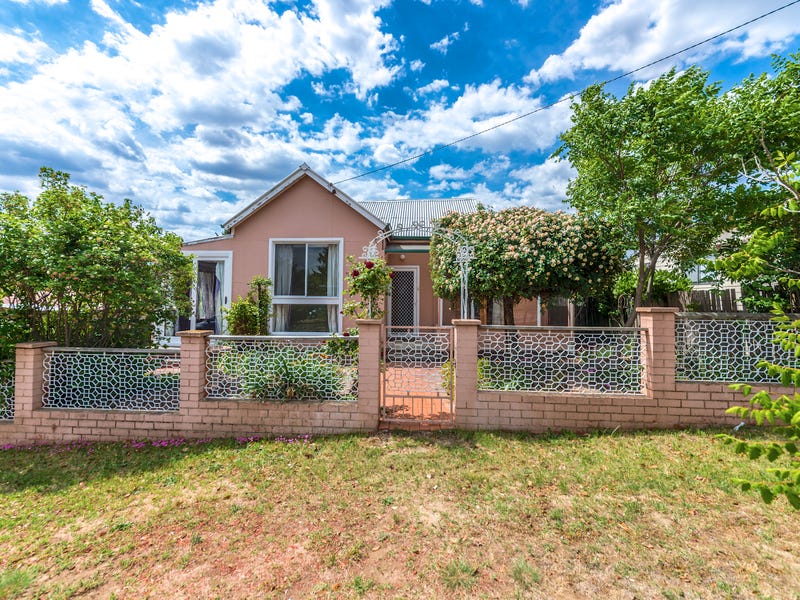 148 Collett Street, Queanbeyan, NSW 2620
