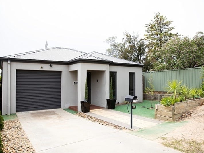 56 Wade Street, Golden Square, VIC 3555