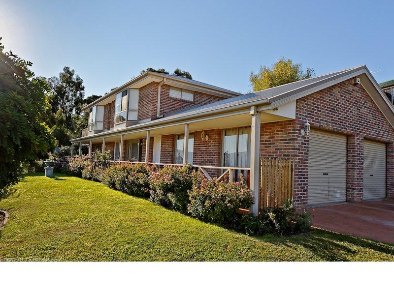 17 Katrina Court, Lindisfarne, Tas 7015