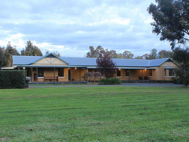 520 River Road, Murchison, Vic 3610 Property Details