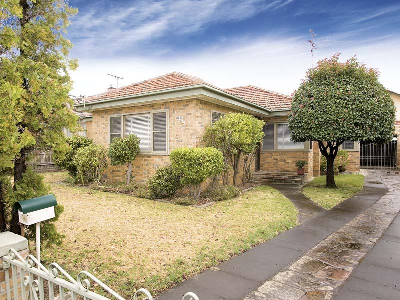 483 Gilbert Road, Preston, Vic 3072 Property Details