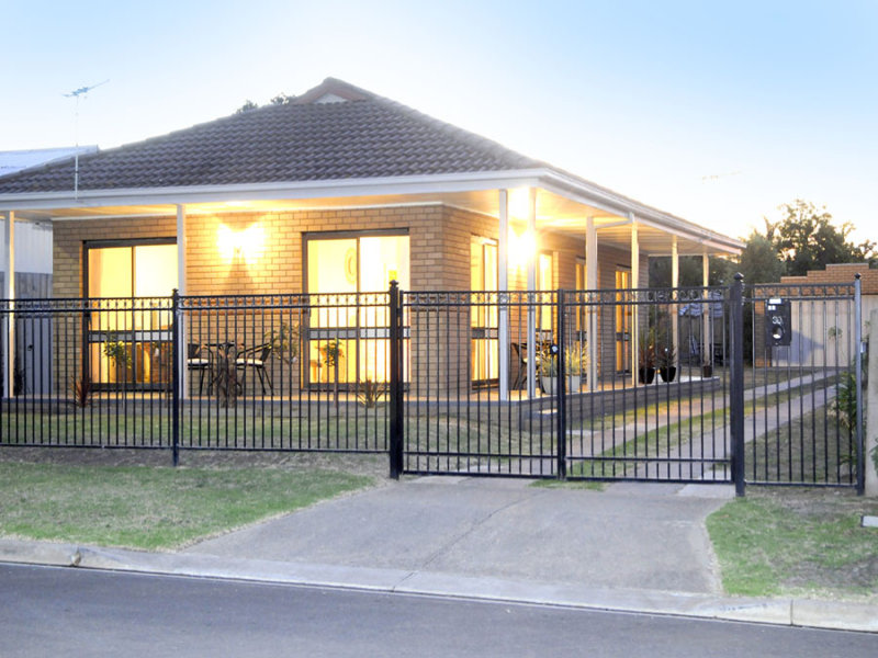 30 Bayside Avenue, St Leonards, VIC 3223