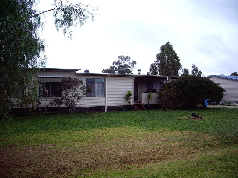 6 Henry Street, Avenel, Vic 3664 Property Details