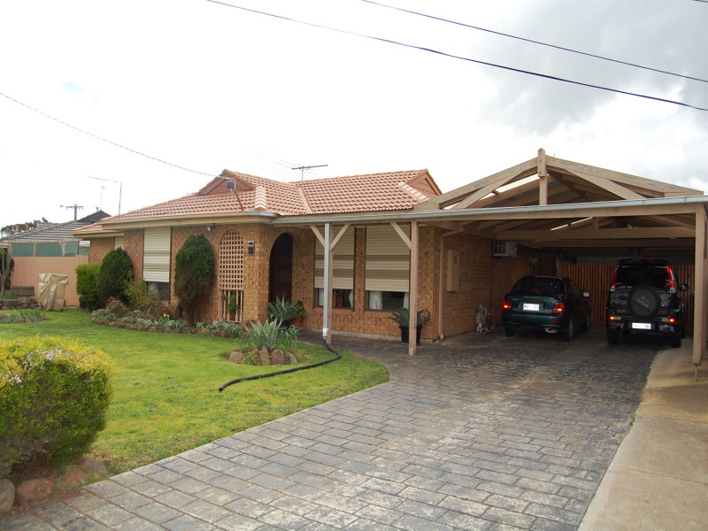 40 Banksia Cres, Hoppers Crossing, VIC 3029