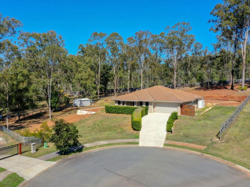 19 Josette Place, Pine Mountain, QLD 4306