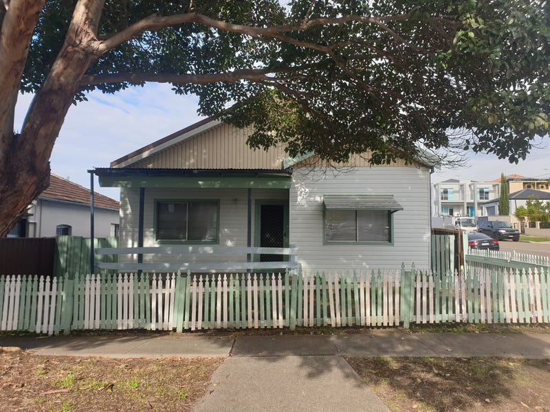 83 Caledonian Street, Bexley, NSW 2207