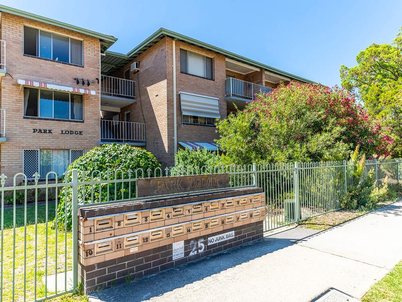 7/25 The Avenue, Crawley, WA 6009 Property Details