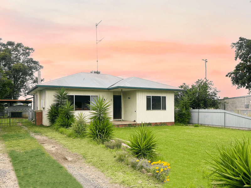 26 Forbes Road, Parkes, NSW 2870 House for Sale