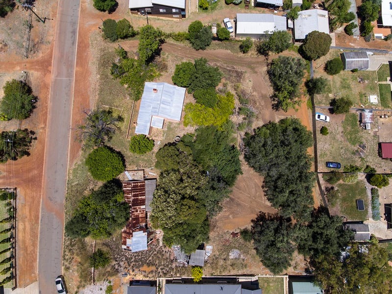 20 Bradshaw Road, Byford, WA 6122 Property Details