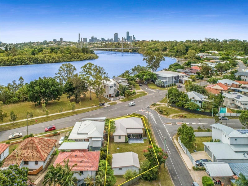 102 Brisbane Corso, Fairfield, Qld 4103 Property Details