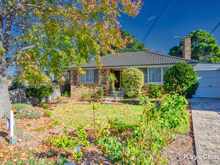 21 Hazeldene Court, Berwick, VIC 3806
