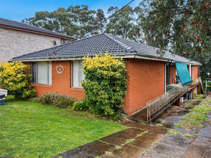 2/42 Prince Edward Drive, Dapto, NSW 2530