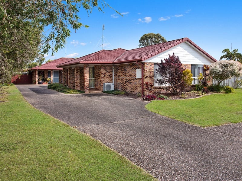 1/18 Edward Avenue, Pottsville, NSW 2489