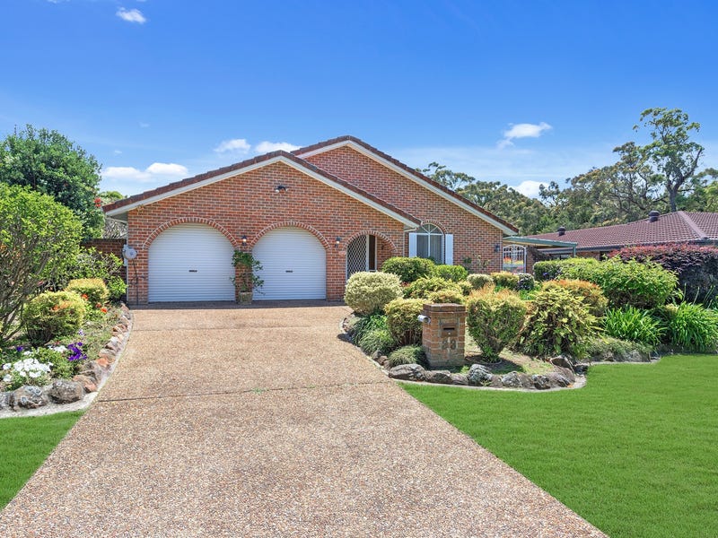 33 Jasmine Drive, Bomaderry, NSW 2541 Property Details