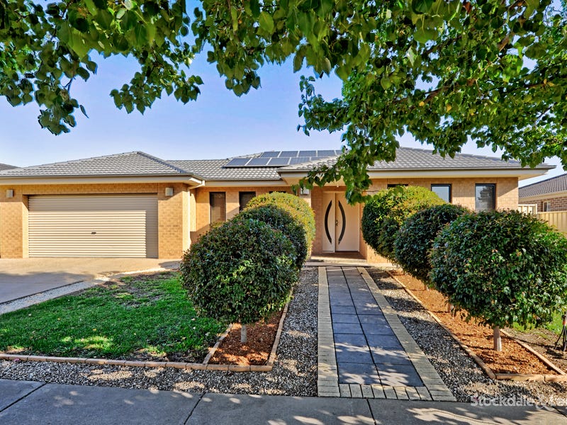 74 Hawkins Street, Shepparton, VIC 3630