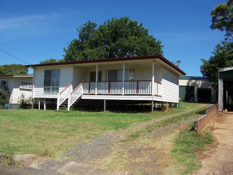 18 Teesdale Avenue, Newtown, Qld 4350 Property Details