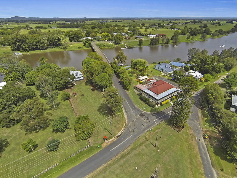 10 Clarence Street, Brushgrove, NSW 2460