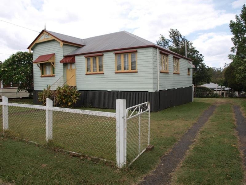 7 Waterworks Road, North Ipswich, QLD 4305