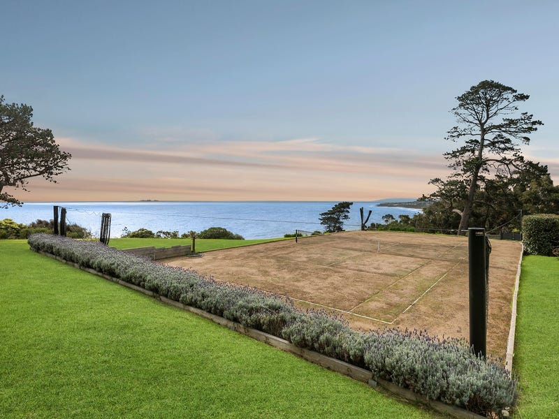 Real Estate & Property for Sale in Mount Eliza, VIC 3930 (+1 location