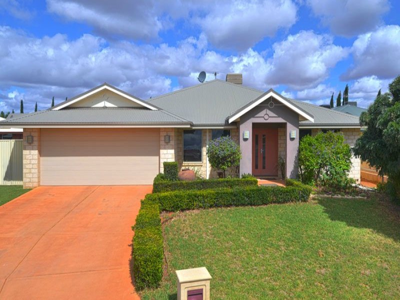 11 Smythe Drive Broadwood, Kalgoorlie, WA 6430 Property Details