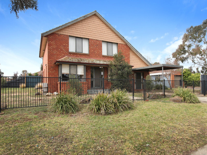 9 Dunvegan Drive, Kurunjang, VIC 3337