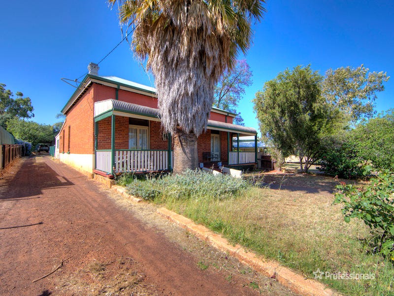 2 May Street, Northam, WA 6401 Property Details