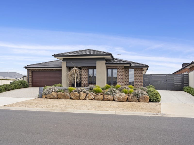 83 Fitzroy Street, Darley, Vic 3340 Property Details