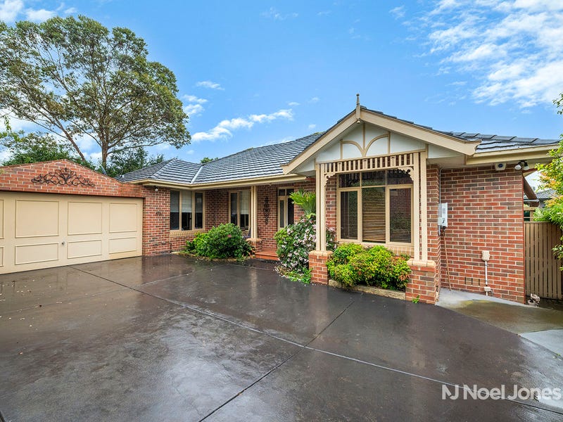 17A Woodhouse Grove, Box Hill North, VIC 3129