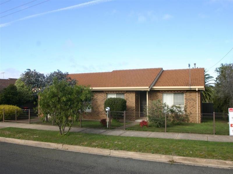 80 Moore Street, Ararat, Vic 3377 Property Details