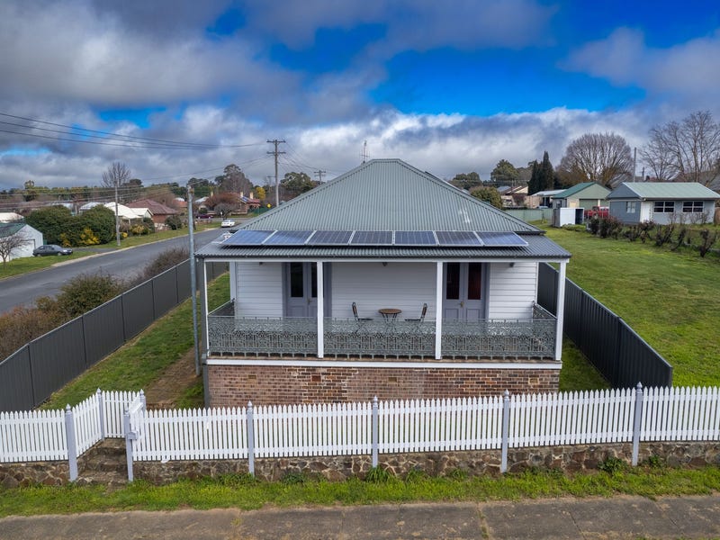 85 Denison Street, Crookwell, NSW 2583 House for Sale