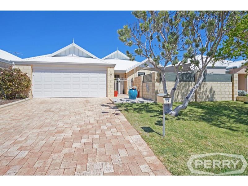 19 Sirrocco Drive, Erskine, WA 6210
