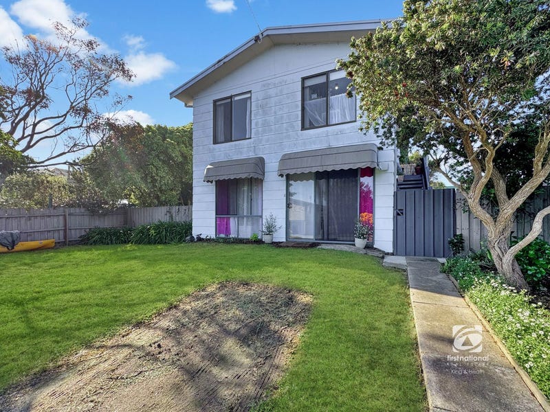 31 Lakeside Drive, Lake Tyers Beach, Vic 3909 House for Sale